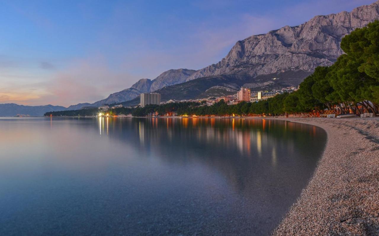 Apartment Lukas Galileo Izuzetan Makarska Exterior foto