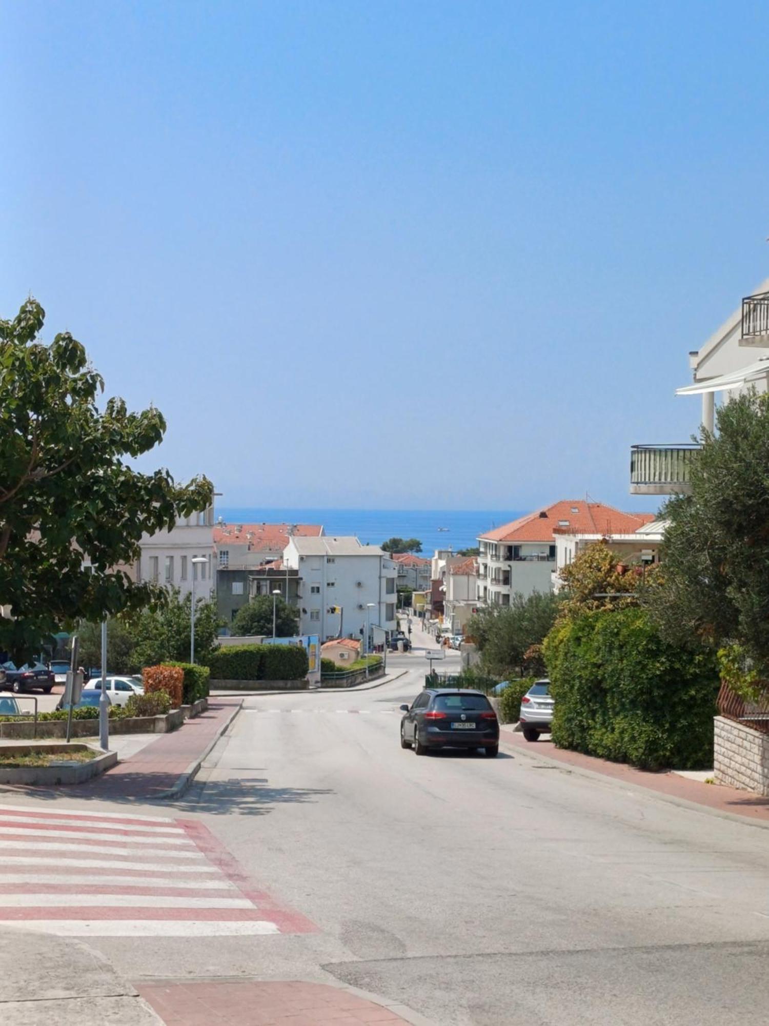 Apartment Lukas Galileo Izuzetan Makarska Exterior foto